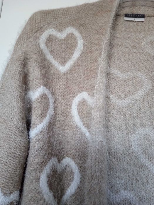Kardigan w serduszka rozmiar L