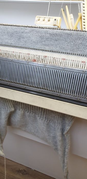 Вязальная машина