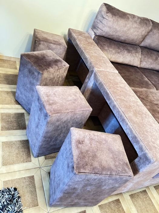 Sofá em L Modular com Chaise Longue + 4 Bancos Integrados | Excelente Estado