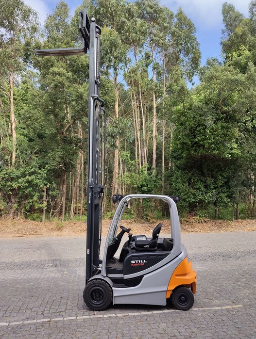 14750€+IVA Empilhador Still RX60-30,5000horas ,  Triplo 5500mm , Bateria Nova .