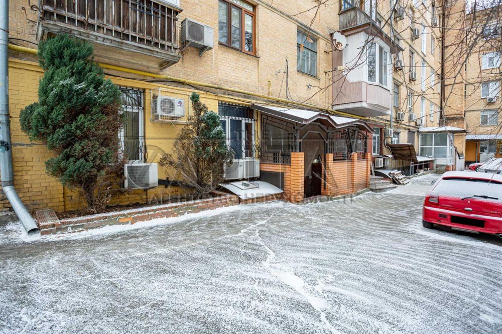 Продаж офісу, вул. Івана Мазепи, Печерськ