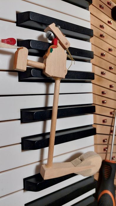 Pianino strojenie, regulacja, renowacja