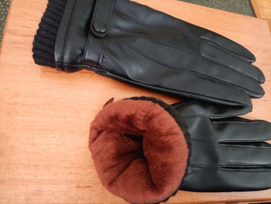 Rękawiczki damskie z futerkiem