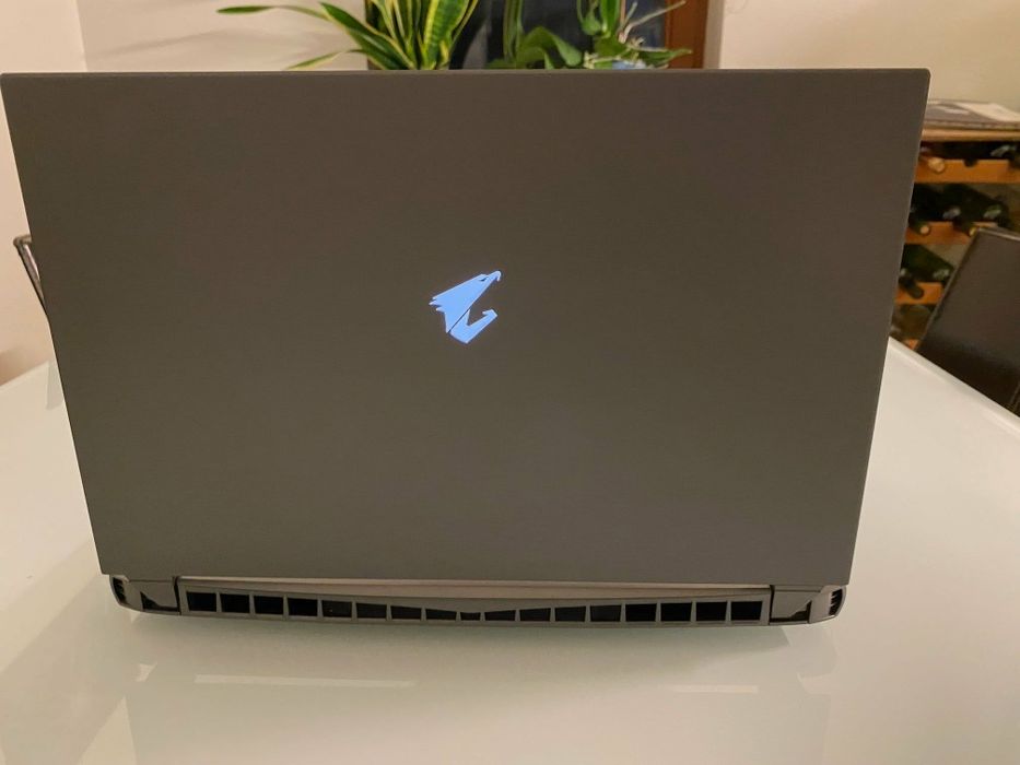 Aorus 15g WB stan bardzo dobry