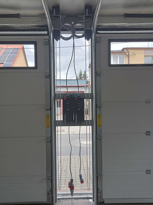 Brama segmentowa garażowa przemysłowa bramy garażowe Borów