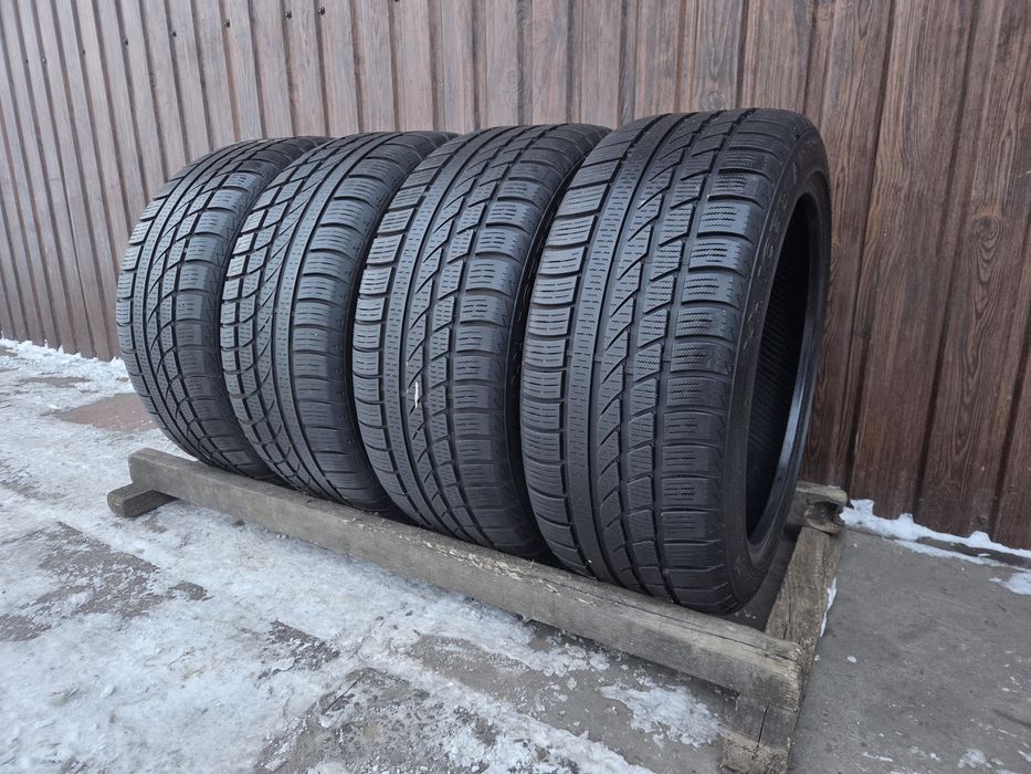 Шини зимові  225/45/r17. Hankook Icebear W300.