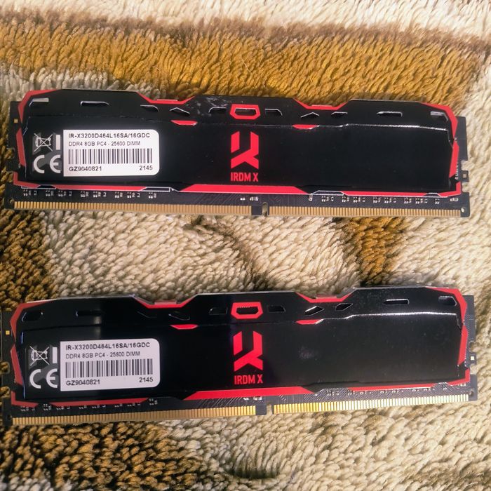 Sprzedam pamięci ram 2x8gb 3200MHz