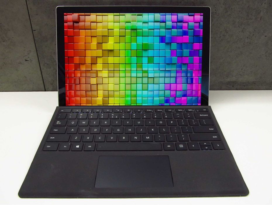OKAZJA !!! Microsoft Surface PRO i5 6-Gen 4GB 128SSD 2736x1824 Tablet