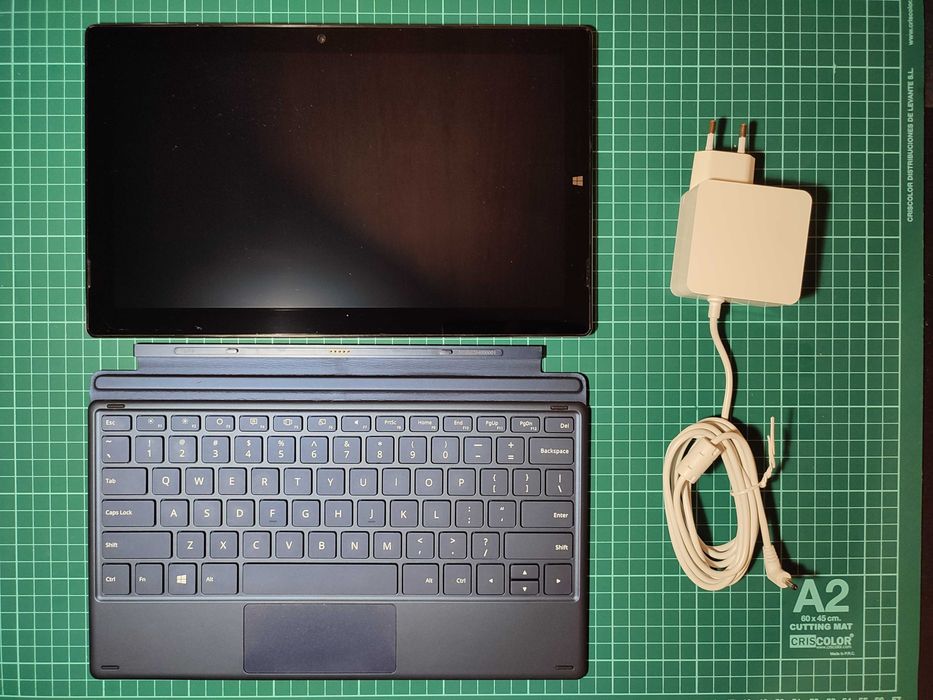 Teclast X4 - Tablet Windows 11 2 em 1