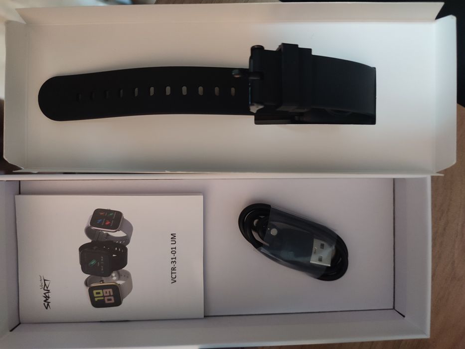 NOWY, czarny  Smartwatch Vector VCTR-31-01