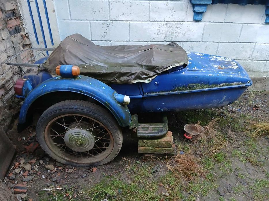 мотоцикл ІЖ Юпітер-3 з коляскою, 1981 року.