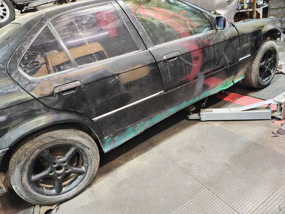 Кузов з документами BMW e36
