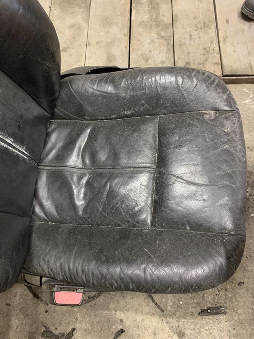 Салон Комфорт BMW e38 европа, ломающиеся спинки,подогрев,память,карты