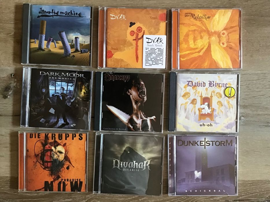 CDs rock metal baratos.    D