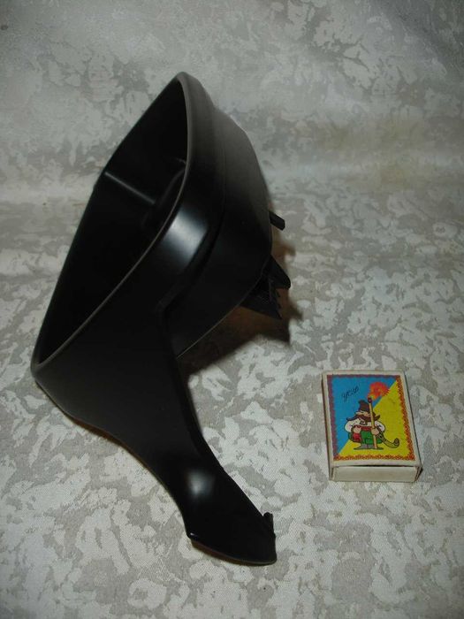 РАМКА бічного ЛІВОГО дзеркала для БМВ 5/6/7 серії. F10,F11,F18...НОВА.