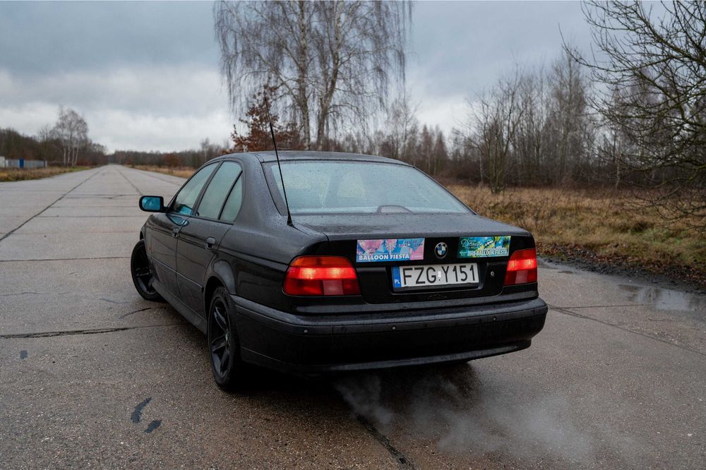 BMW Seria 5 e39 V8 1997