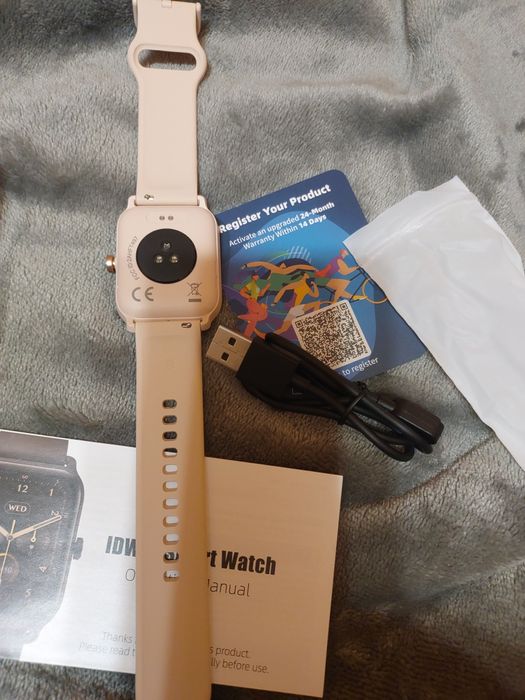 Смарт годинник новий