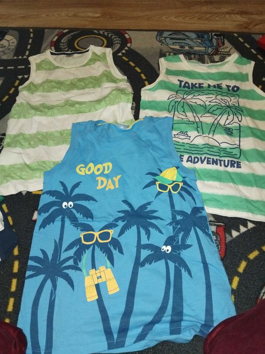 Sprzedam t - shirt dla chlopca rozmiar 134