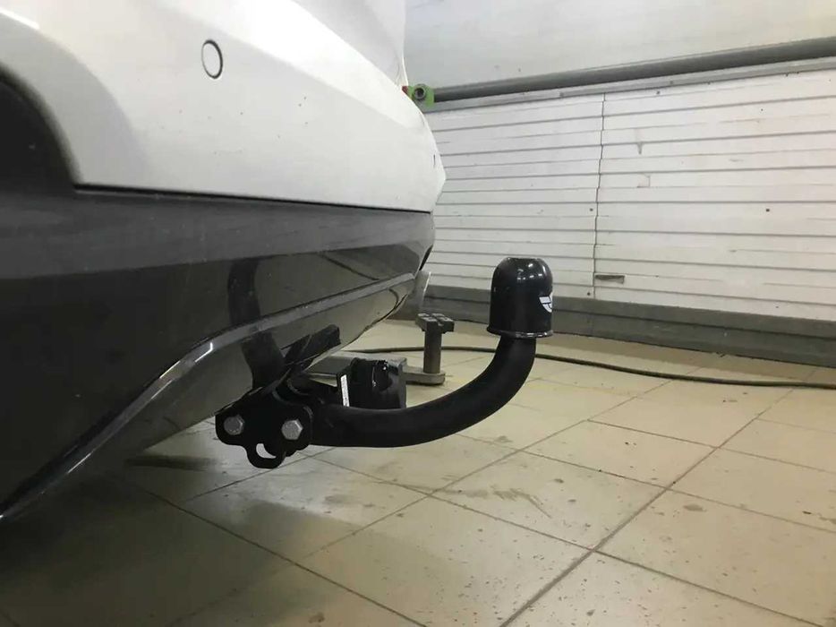 ФАРКОП на Volkswagen Golf 4 5 6 7. Якісне причіпне з повним електропакетом.