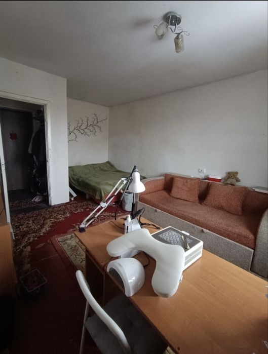 Продается 1-комнатная квартира на левом берегу, 1 мкр