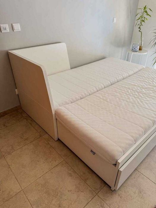 Cama IKEA Branca com 02 Gavetões + Colchão