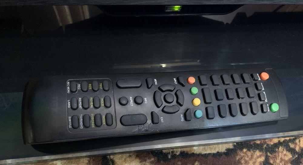 Телевізор DEX 46° . Не смарт