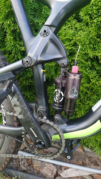 Cannondale trigger team carbon L