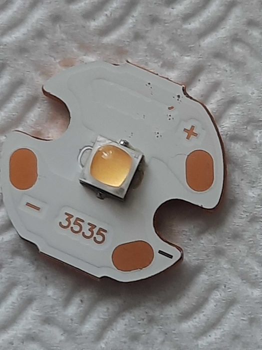 Светодиоды на медной звезде с высоким CRI Nichia 519A и LUMINUS SST20