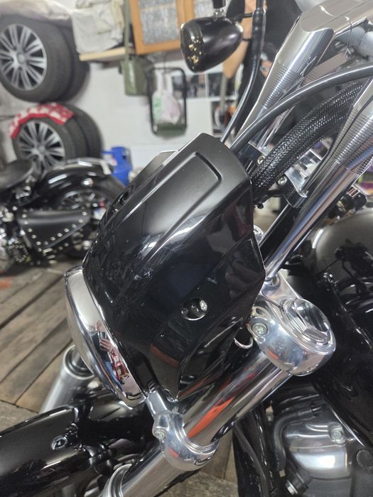 Obudowa reflektora Harley softail FXST