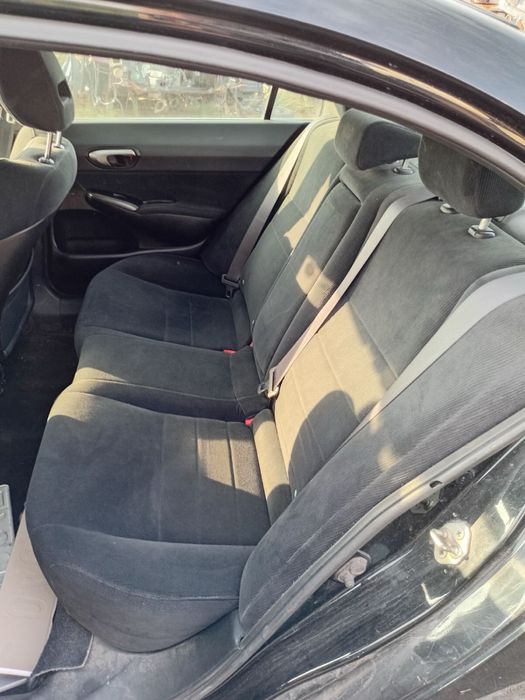 Автозапчасти разборка Honda Civic 4D Хонда Сивик