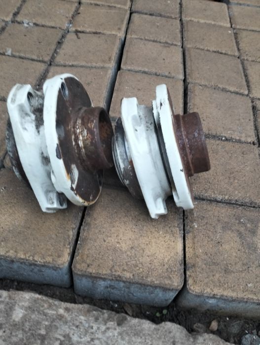 Опорные ступицы 4/98