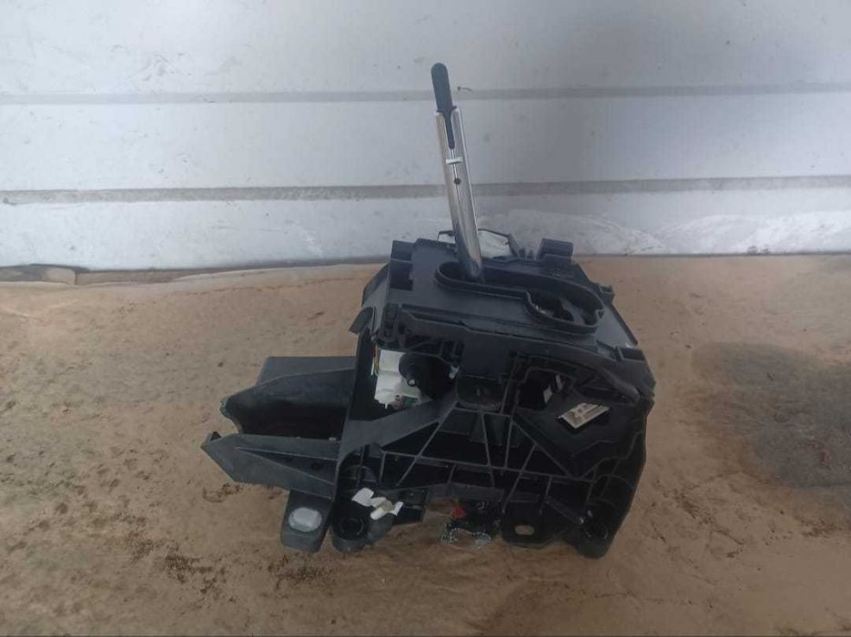 Lewarek wybierak  biegów Toyota Corolla e21