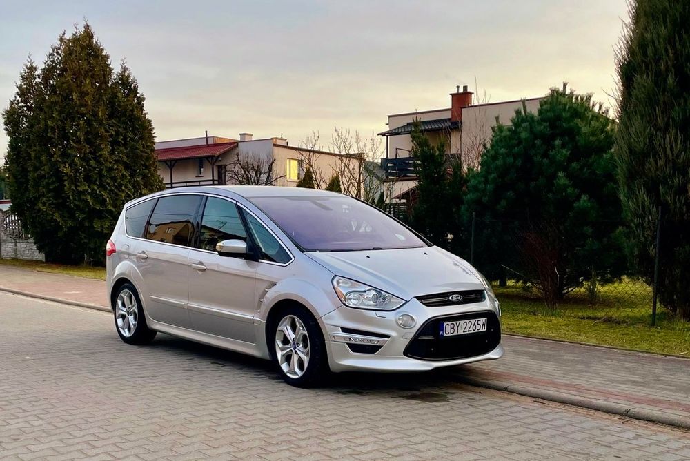 Ford S-Max