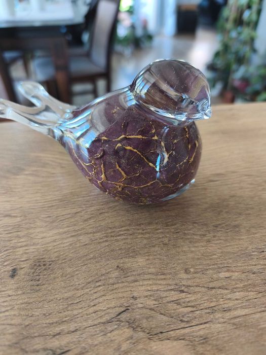 Szklana figurka ptaszek