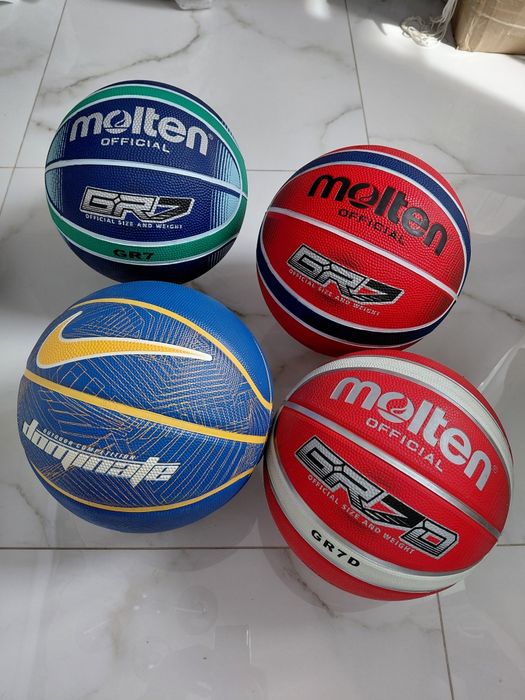 М'ячі баскетбольні взуття футбольне баскетбольне мячі волейболні футза