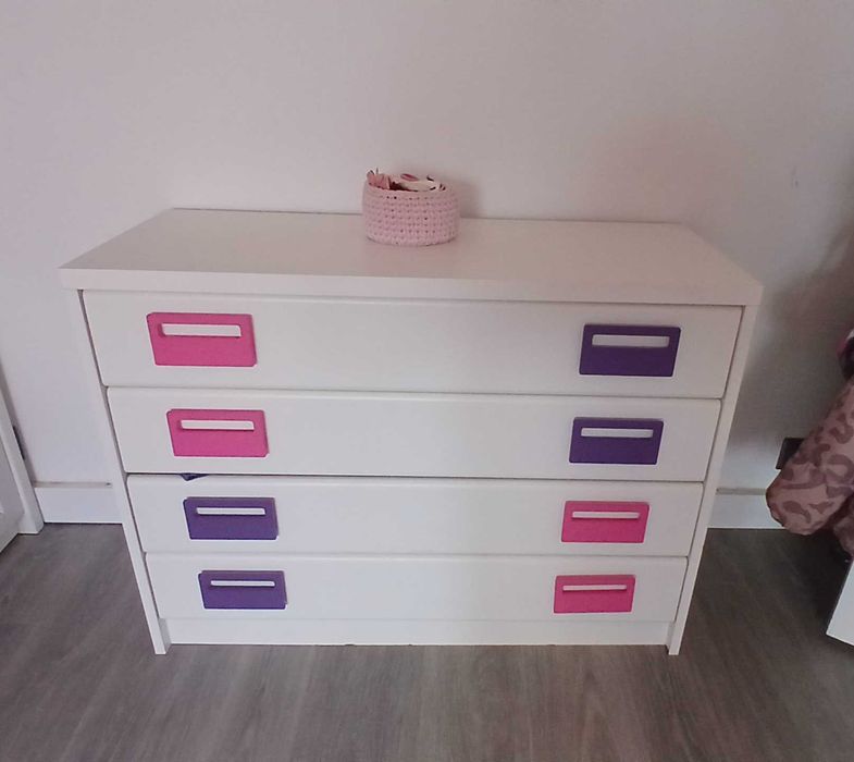 Quarto de bebé completo + 2 colchões | Venda Urgente.