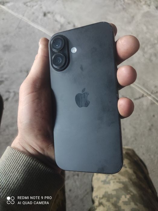 iPhone 16  256gb neverlok на iCloud