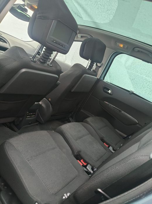 Peugeot 5008 * 1.6 Benzyna * 7 Osobowy * Panorama* Okazja