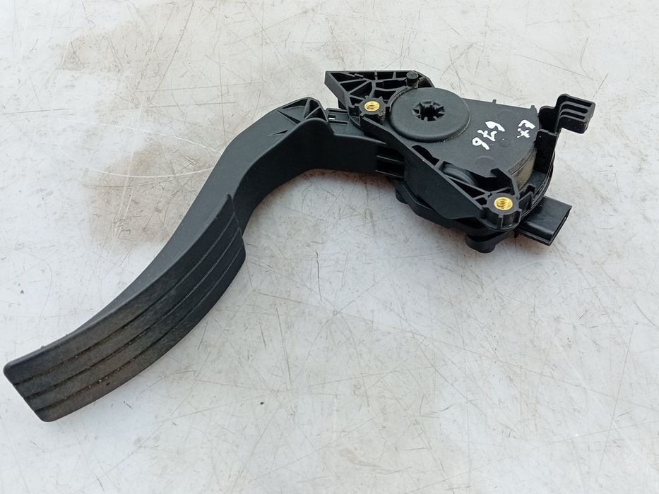 Pedal do acelerador RENAULT Clio IV (BH_)