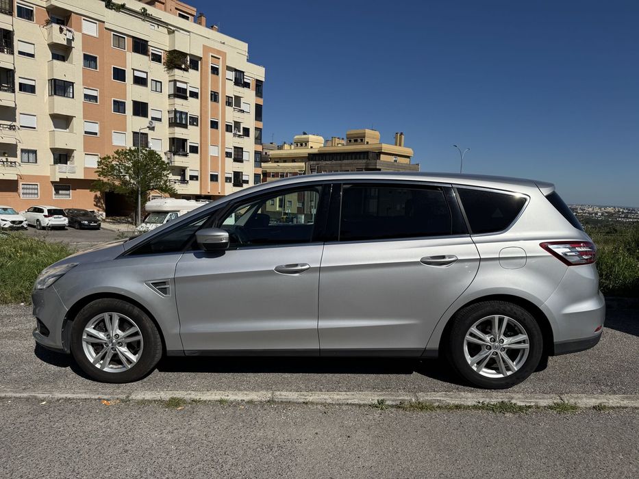 Ford S-Max 2.0 TDCi Titanium