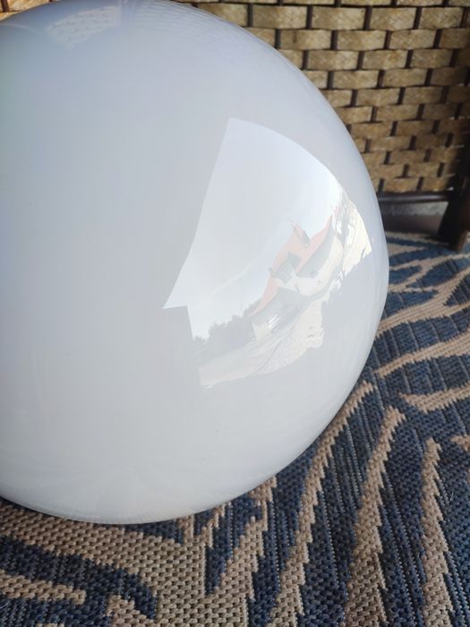 Lampa mosiężna z czasów PRL - duża kula