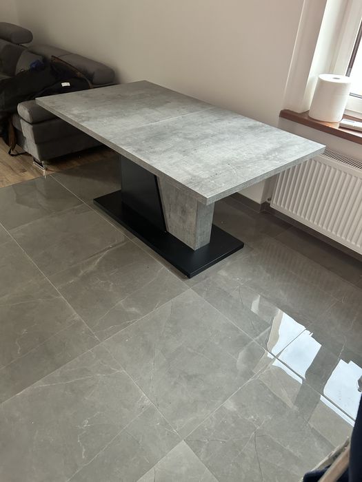 Ława do salonu lub kuchni