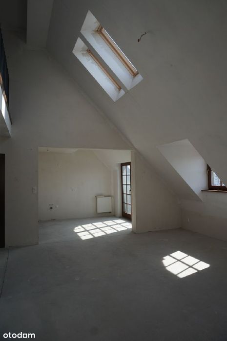 Wyjątkowy Dwupoziomowy Apartament Blisko Morza