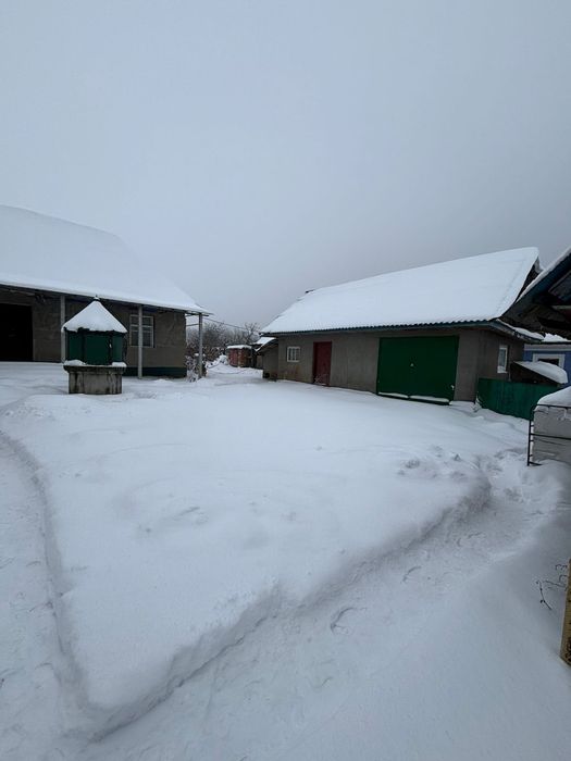 Будинок с. Кадиївці