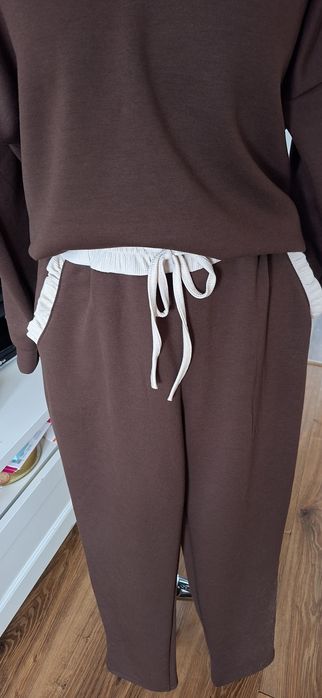 Nowy dres damski L/XL