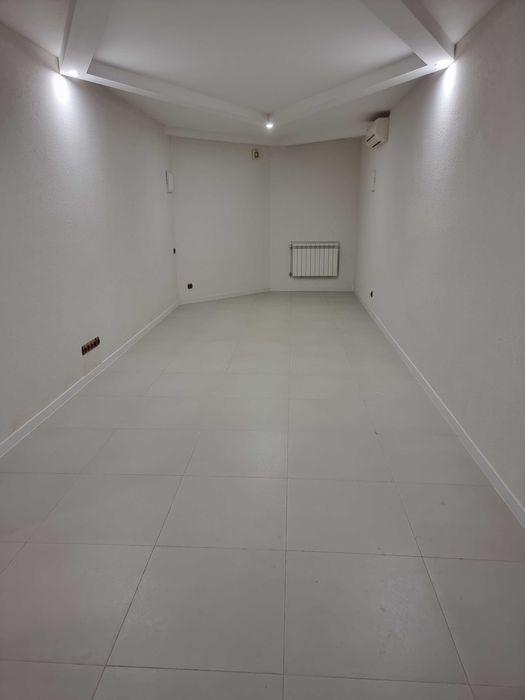 Продаж будинку в центрі, 467 кв.м. Представник власника.