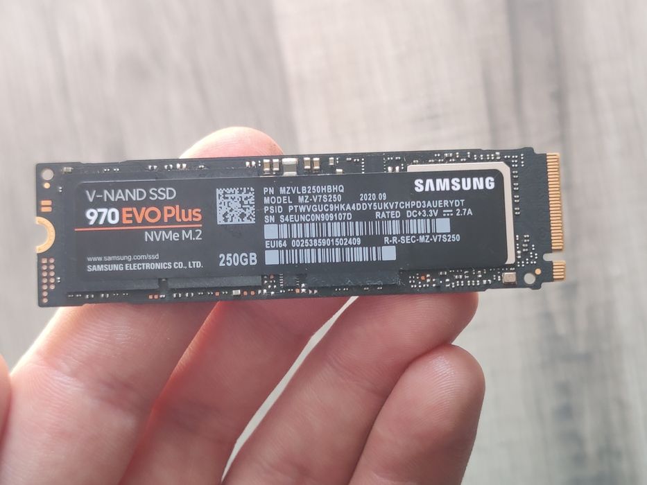 SSD диск samsung 970 evo plus 250gb