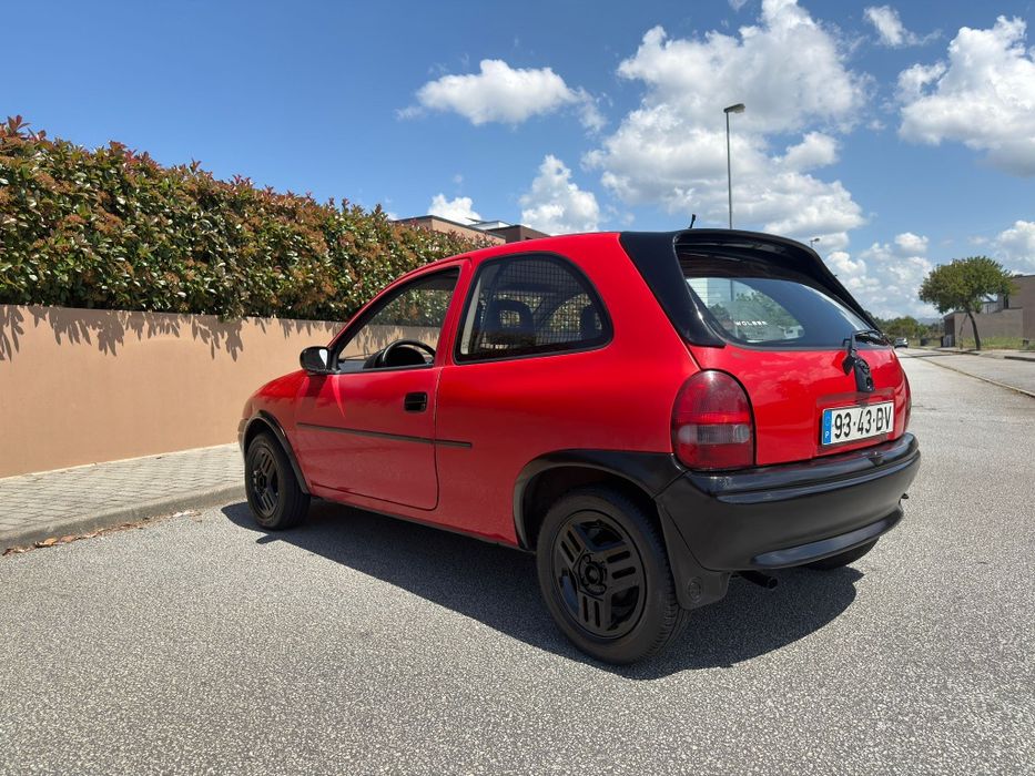 Opel Corsa B 1.5D - Comercial