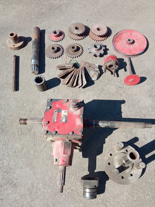 Запчастини до комбайна кейс Case 2388