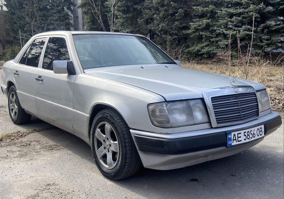 Mercedes E-Class w124